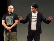 トーク中の極楽とんぼ。