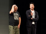 トーク中の極楽とんぼ。