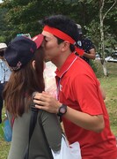 彼女の「マイケル・チャン似」のおでこにキスするキャベツ確認中・しまぞうZ。