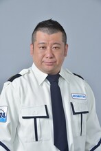 「ガードセンター24」に出演するケンドーコバヤシ。(c)日本テレビ