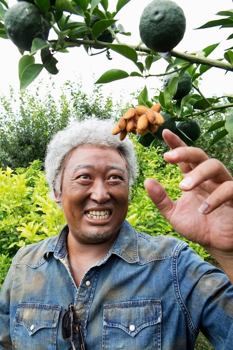 アーモンド農園園長ジョージ・ヴァンダム氏