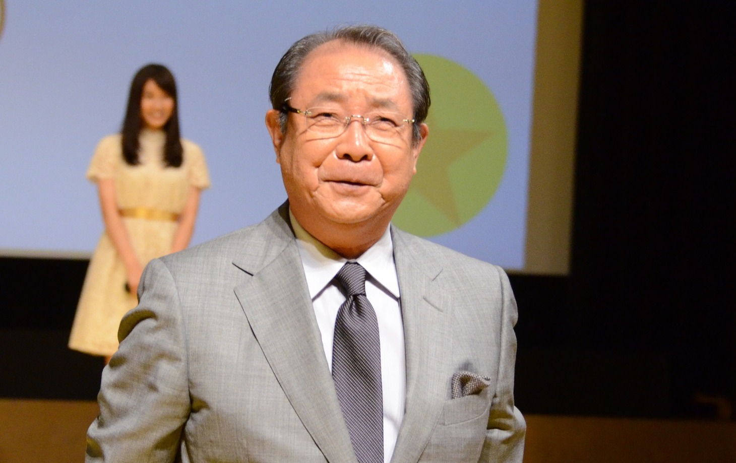 平泉成