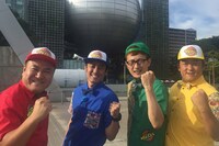 左からアンタッチャブル山崎、ロバート。(c)メ～テレ