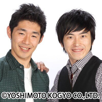 しずる。左が結婚を発表した池田、右が相方の村上。