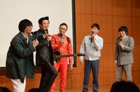 トーク中の様子。