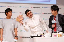 左からパンサー尾形、デニス植野、デニス松下。