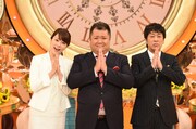 「謝りたい人がいます。」に出演する、ブラックマヨネーズと本田朋子(左)。(c)TBS