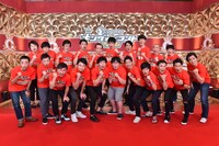 「キングオブコント2016」のファイナリスト10組。(c)TBS