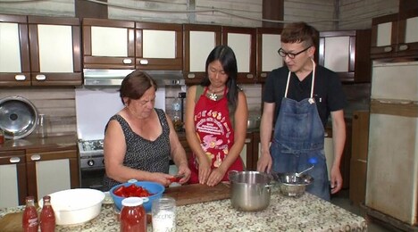 「世界の日本人妻は見た!SP」のワンシーン。(c)MBS