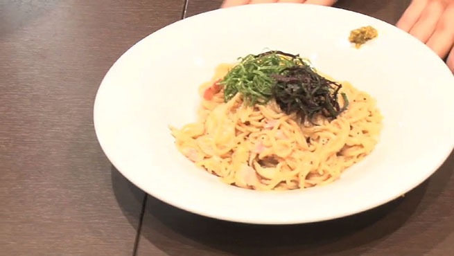 「きたひろ焼き麺」にシソを加えたオリジナルメニュー。