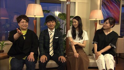 左からハリセンボン春菜、オードリー若林、佐々木希、水卜麻美アナウンサー。(c)日本テレビ