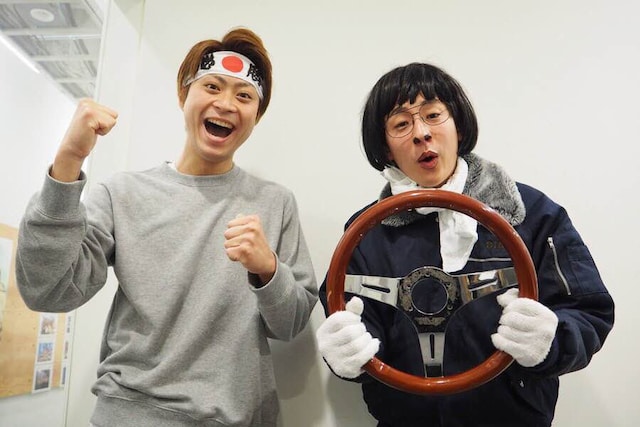 ヘンダーソン。左から子安、中村スウィート。