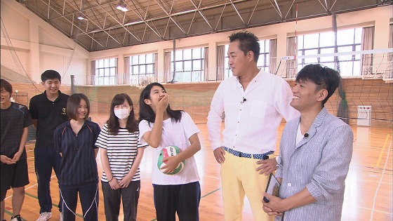 「川合流 マネーの道 ～社会のウラ側 大潜入SP～」のワンシーン。(c)読売テレビ