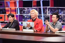 （左から）インパルス板倉、メイプル超合金カズレーザー、次長課長・河本。(c)中京テレビ