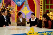 左から東野幸治、陣内智則、渡辺直美、横澤夏子。(c)読売テレビ