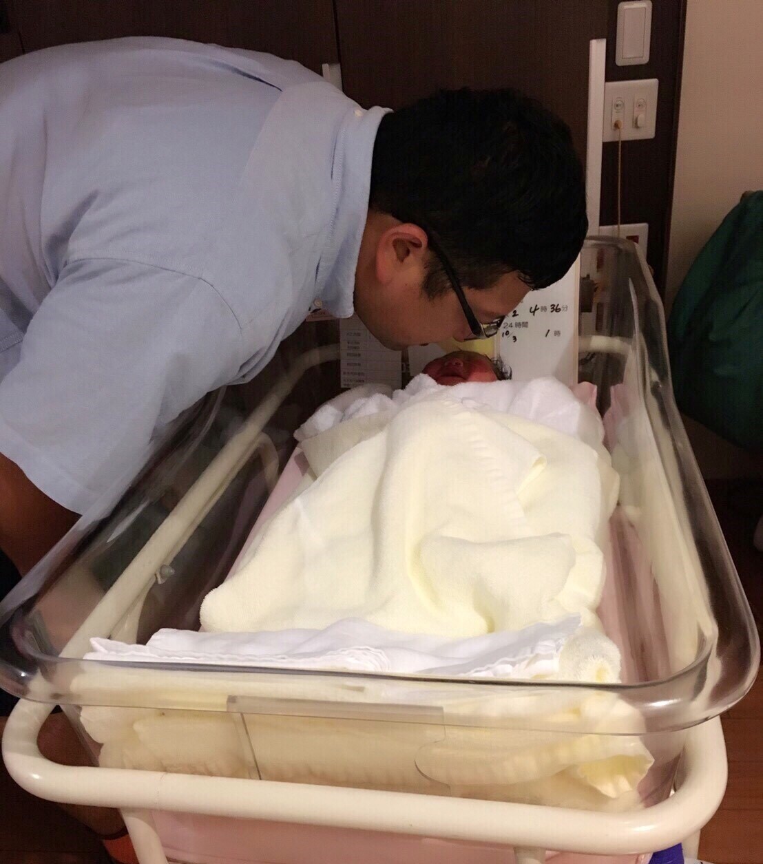 チャンカワイに第1子誕生「僕に顔が似ないよう～気をつけなはれやっ！」