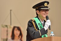 スピーチする寺島尚正アナウンサー。