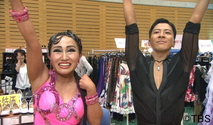 （左から）キンタロー。、ロペスことぱいんはうす岸。