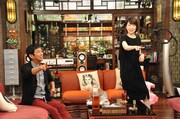（左から）明石家さんま、伊藤蘭。(c)関西テレビ