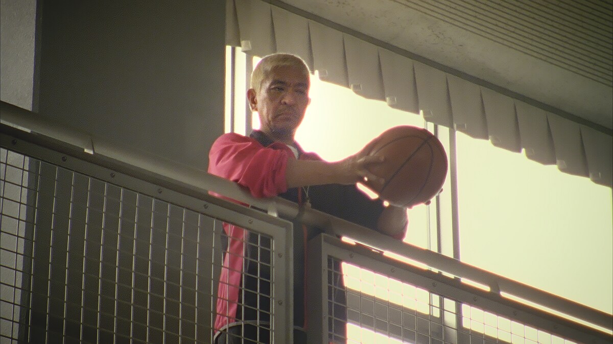 松本人志、タウンワーク新CMで女子大生の恋をアシスト