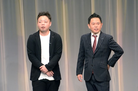 エンディングに登場したダイアン。左から西澤、津田。