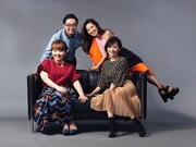 「#nakedEve」のMCを務める（左上から時計回りに）おぎやはぎ矢作、中村アン、高島彩、柳原可奈子。(c)関西テレビ