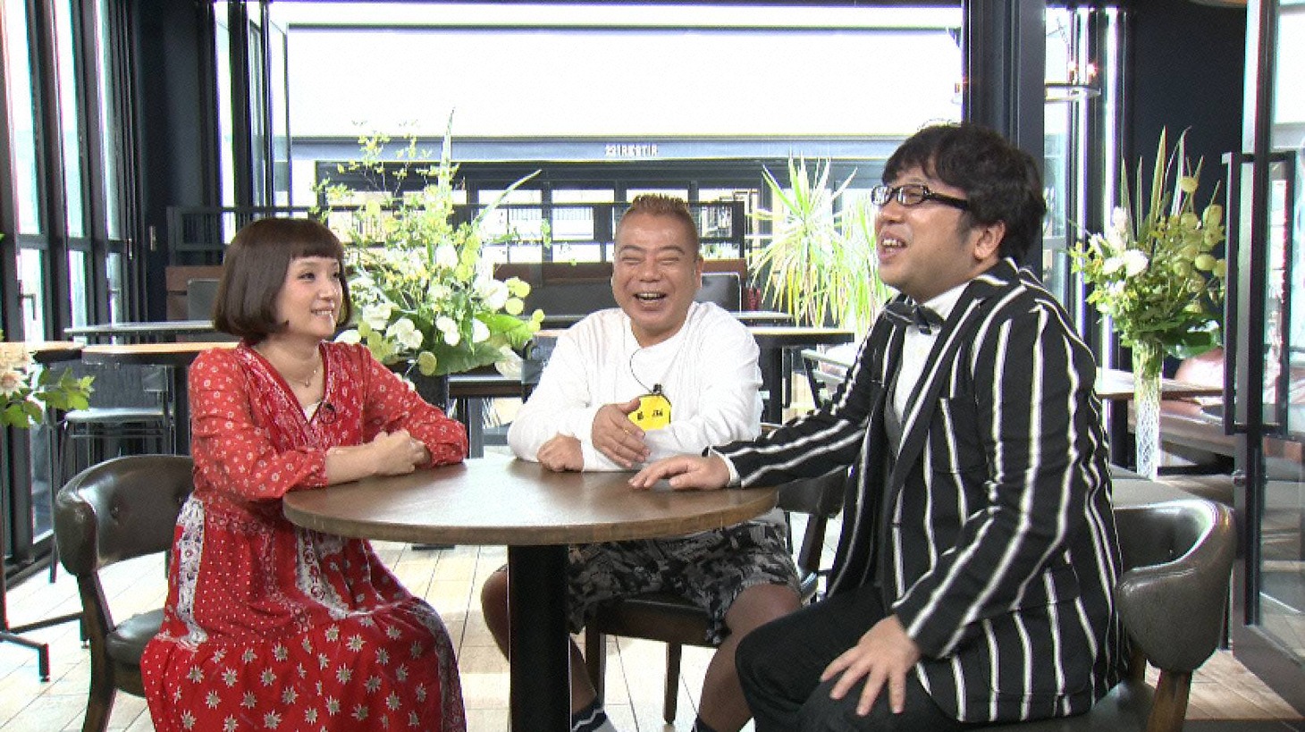 「ボクらの時代」に出演する出川哲朗（中央）、キャイ～ン天野（右）、千秋（左）。(c)フジテレビ