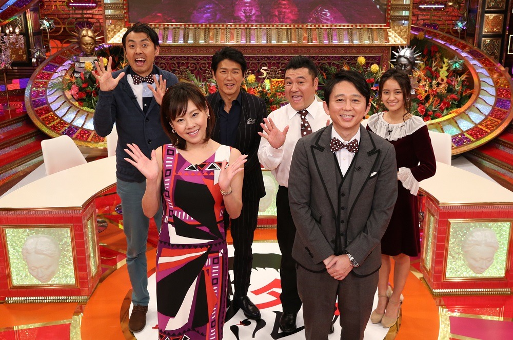 「有吉弘行のダレトク!? よる10時放送で大丈夫か？SP」の出演者たち。(c)関西テレビ