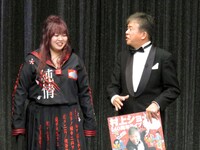 左からバターぬりえ、村上ショージ。