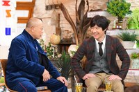 （左から）笑福亭鶴瓶、内村光良。(c)TBS