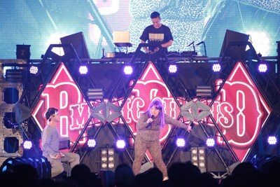 「日本女子博覧会2016 meets MUSIC CIRCUS RED」のワンシーン。