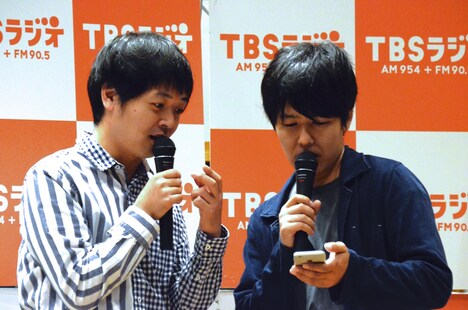 阿諏訪が作ってきたポエムを読むうしろシティ。