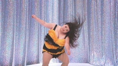 「金曜★ロンドンハーツ」の「第3回動けるおデブ女王決定戦」でダンスを披露する渡辺直美。(c)テレビ朝日