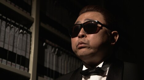 ドラマに登場するコージー冨田。(c)日本テレビ