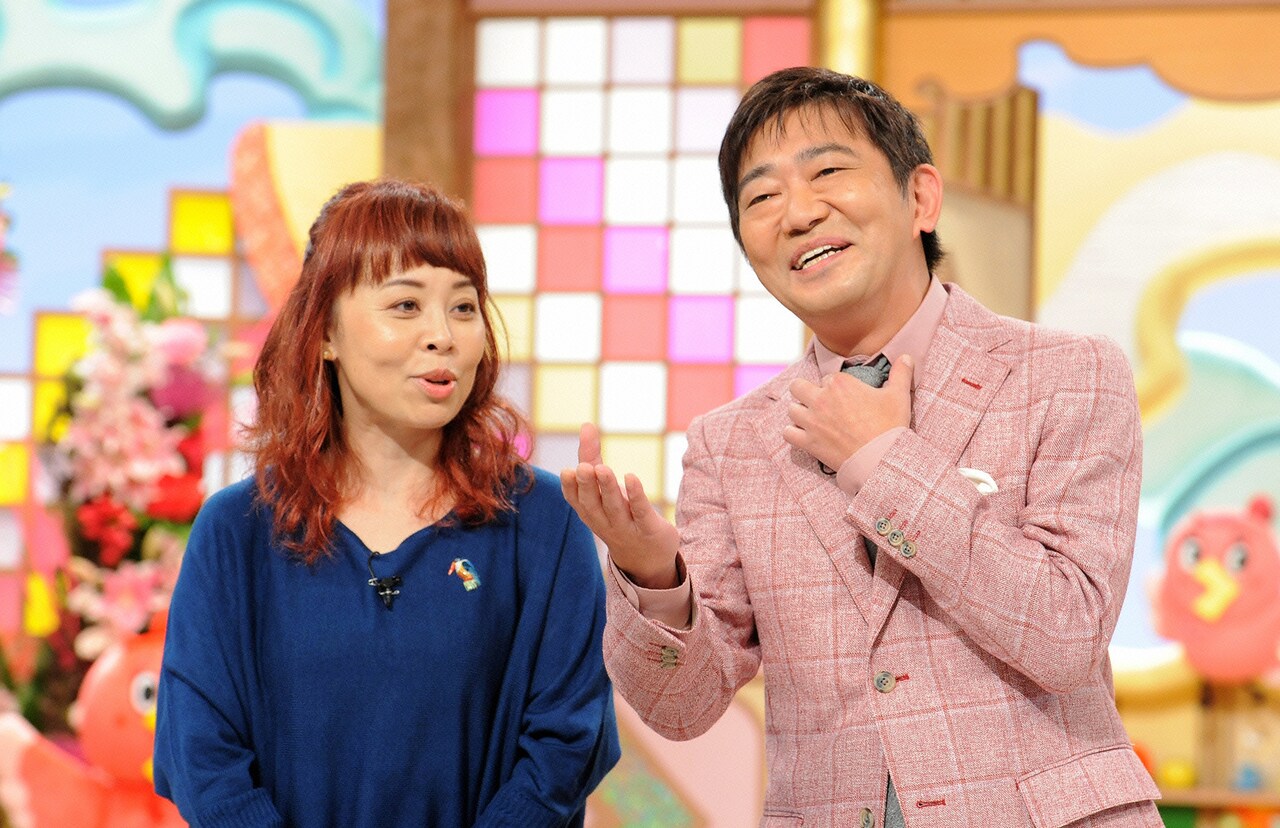 左からなるみ、メッセンジャー黒田。(c)読売テレビ