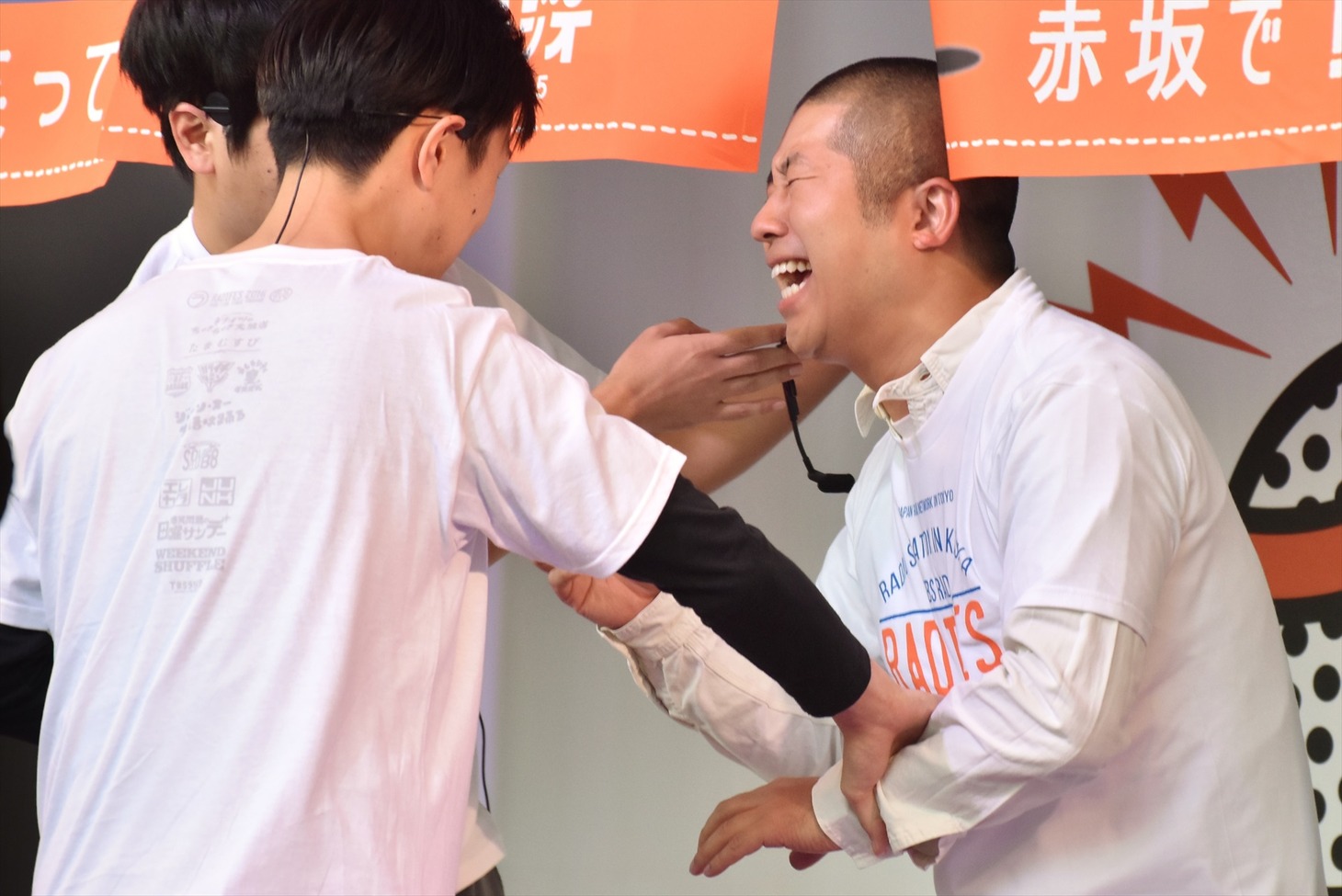 イベントに途中で合流したハライチ澤部（右）。