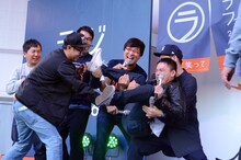 ヤングJUNKのメンバーに捕獲された爆笑問題・太田。