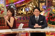 有吉弘行と高橋真麻（左）。(c)関西テレビ