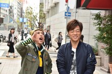 左から久本雅美、陣内智則。(c)読売テレビ