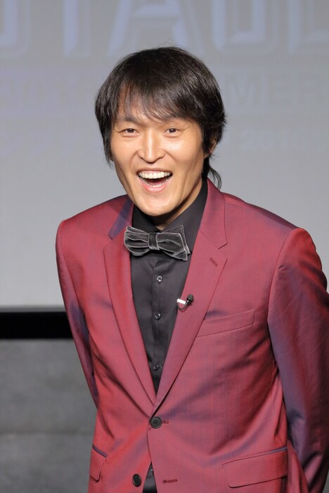 「THE EMPTY STAGE」支配人の千原ジュニア。