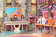 「ビーバップ！ハイヒール」に出演する（左から）作家のおかべたかし、ハイヒール、チュートリアル。(c)ABC