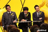 （左から）おぎやはぎ小木、バカリズム、バナナマン設楽。