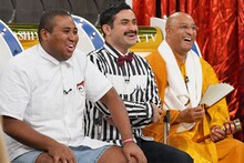 左からマテンロウ・アントニー、デニス植野。(c)MBS