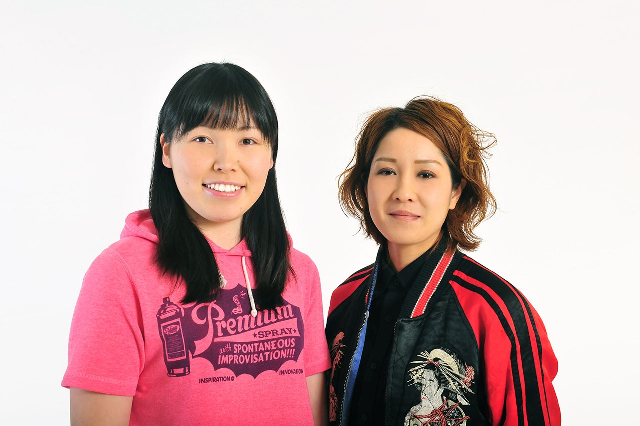 尼神インター誠子（左）