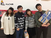 左から海原ともこ、かまいたち山内、海原やすよ、かまいたち濱家。