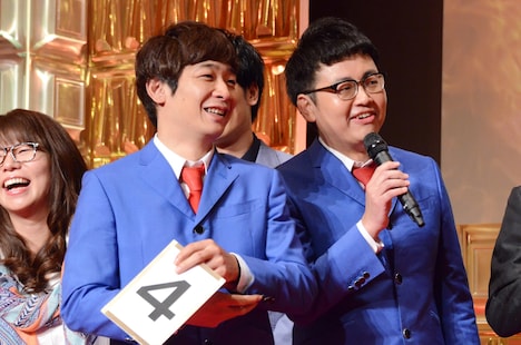 決勝のネタ順で4番となった銀シャリ。