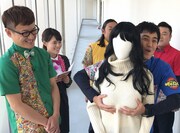 「ザキとロバ」のワンシーン。(c)メ～テレ