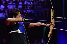 「櫻井翔のジャニーズ軍VS有吉弘行の芸人軍 究極バトル“ゼウス”」に出演する、有吉弘行。(c)TBS