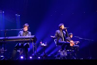 「DEEN LIVE JOY Special 日本武道館 2016 ～Ballad Night～」の様子。