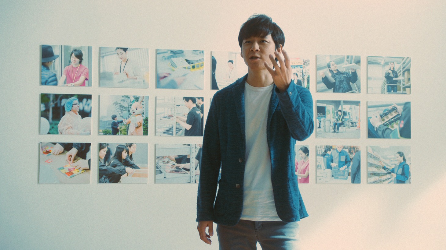 株式会社フルキャストの新CM「即日払い」篇のワンシーン。